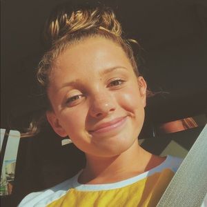 Meet your Posher, Avery